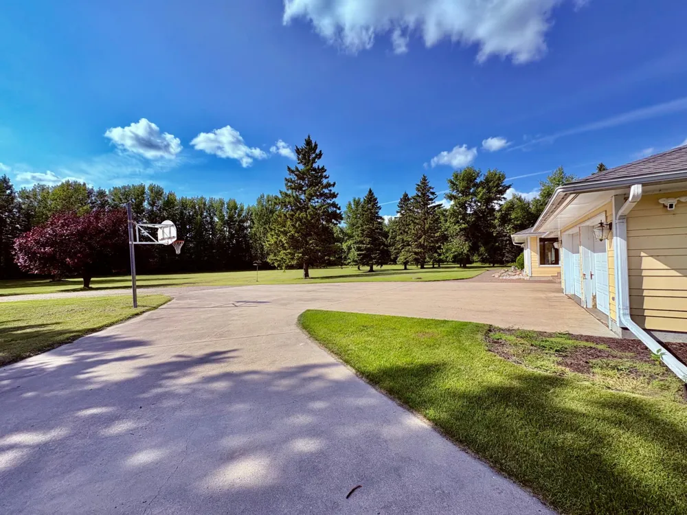 59366 330th Street Warroad, MN 56763