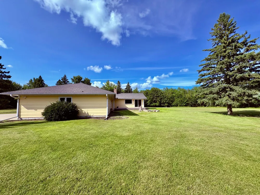 59366 330th Street Warroad, MN 56763