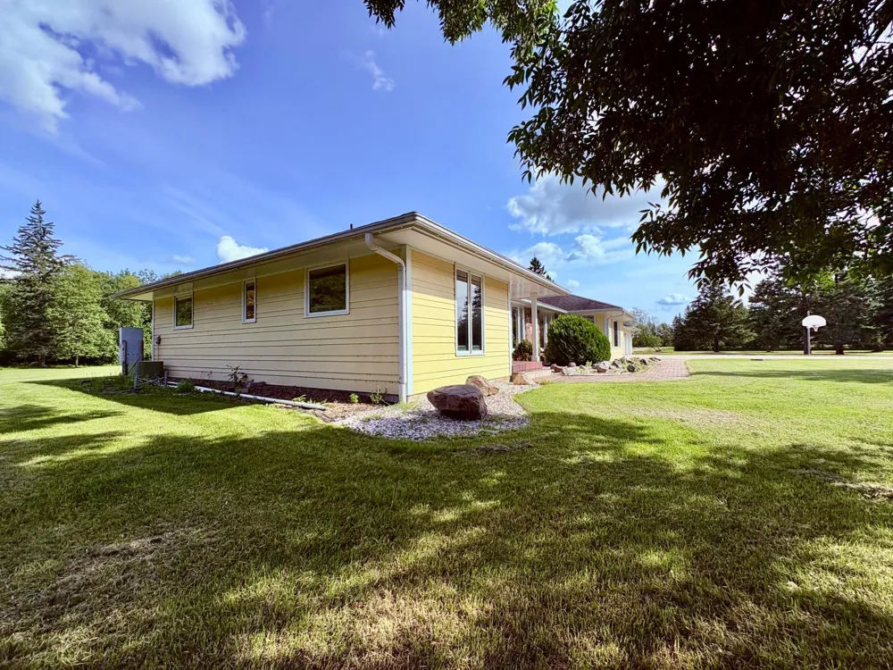 59366 330th Street Warroad, MN 56763