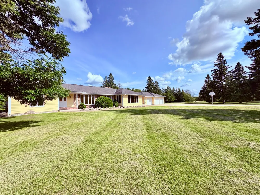 59366 330th Street Warroad, MN 56763