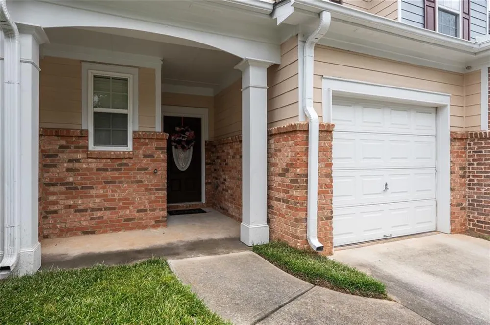 4028 Carlinswood Way Stone Mountain, GA 30083