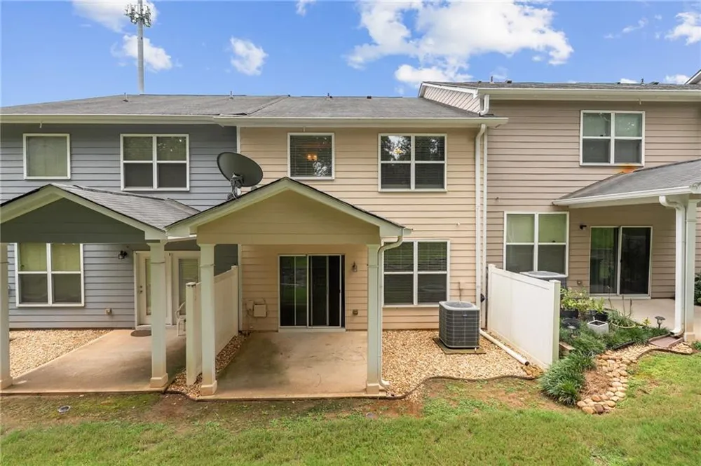 4028 Carlinswood Way Stone Mountain, GA 30083