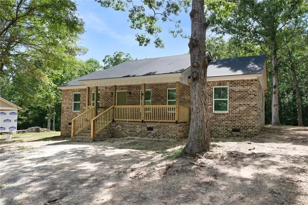135 Holly Creek Drive Chatsworth, GA 30705