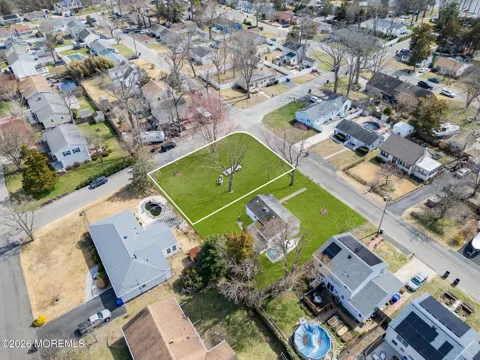 746 Pine Drive