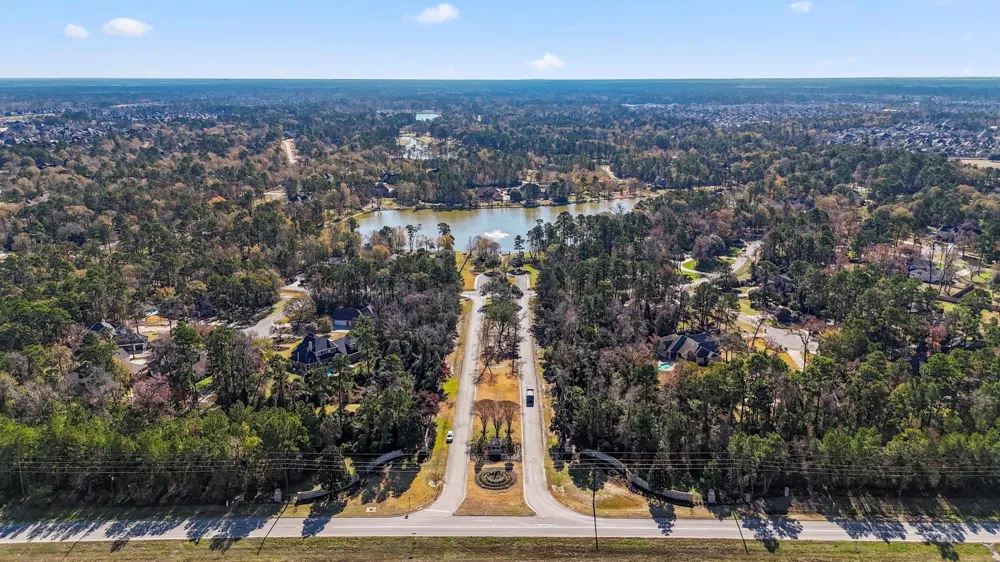 3707 Skyoak Court Spring, TX 77386