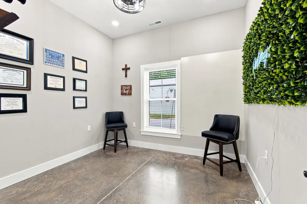 594 Highway 100 Centerville, TN 37033