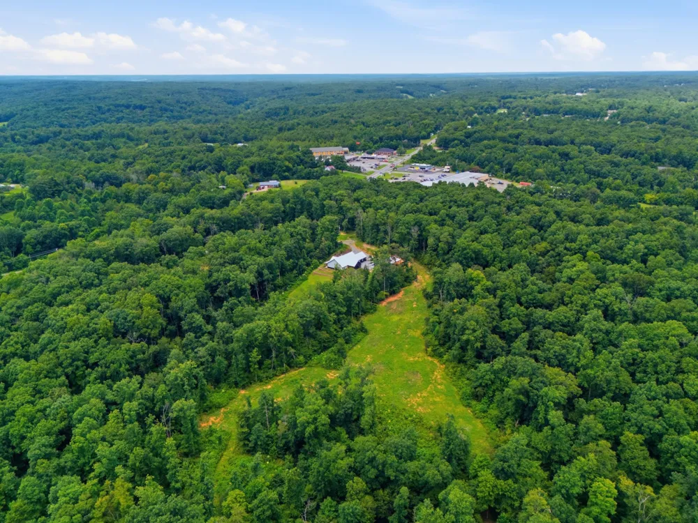594 Highway 100 Centerville, TN 37033