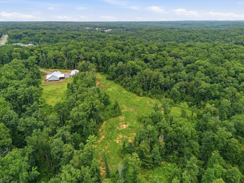 594 Highway 100 Centerville, TN 37033