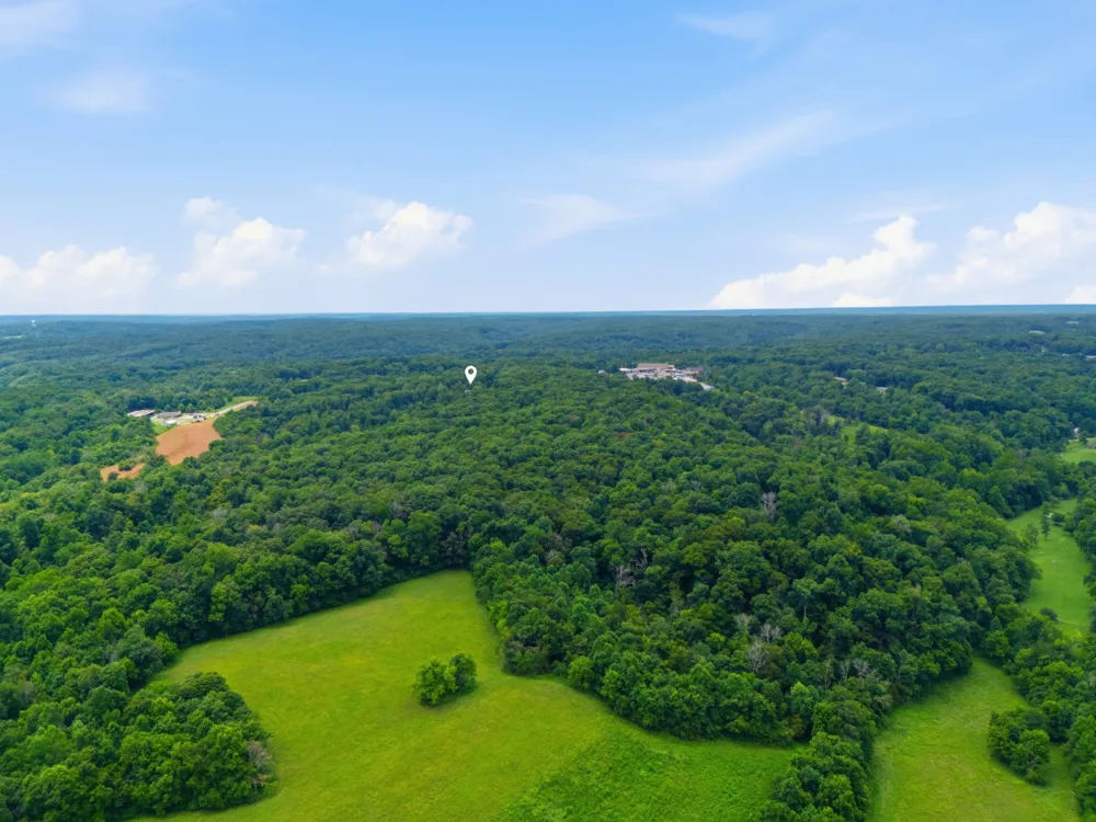 594 Highway 100 Centerville, TN 37033