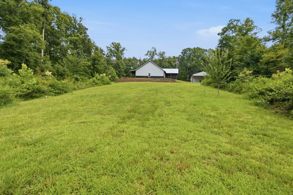 594 Highway 100 Centerville, TN 37033