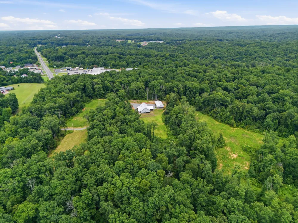 594 Highway 100 Centerville, TN 37033
