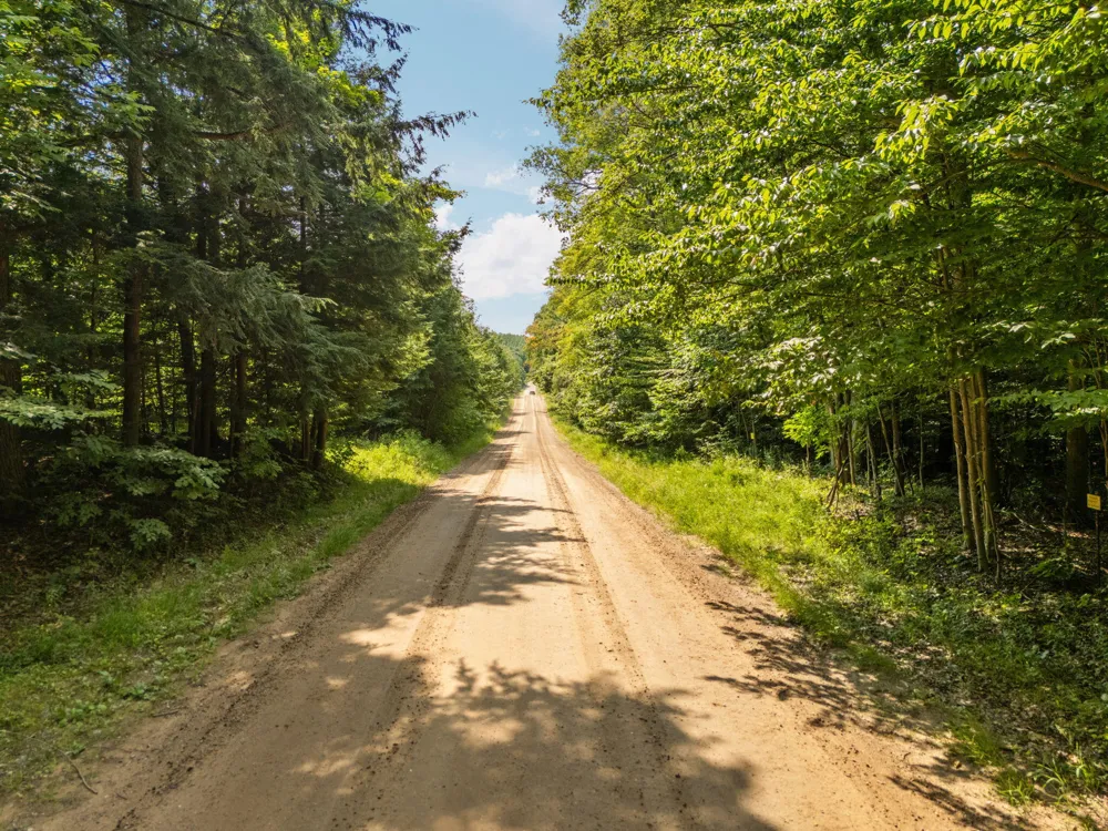 14739 9 Mile Road Reed City, MI 49677