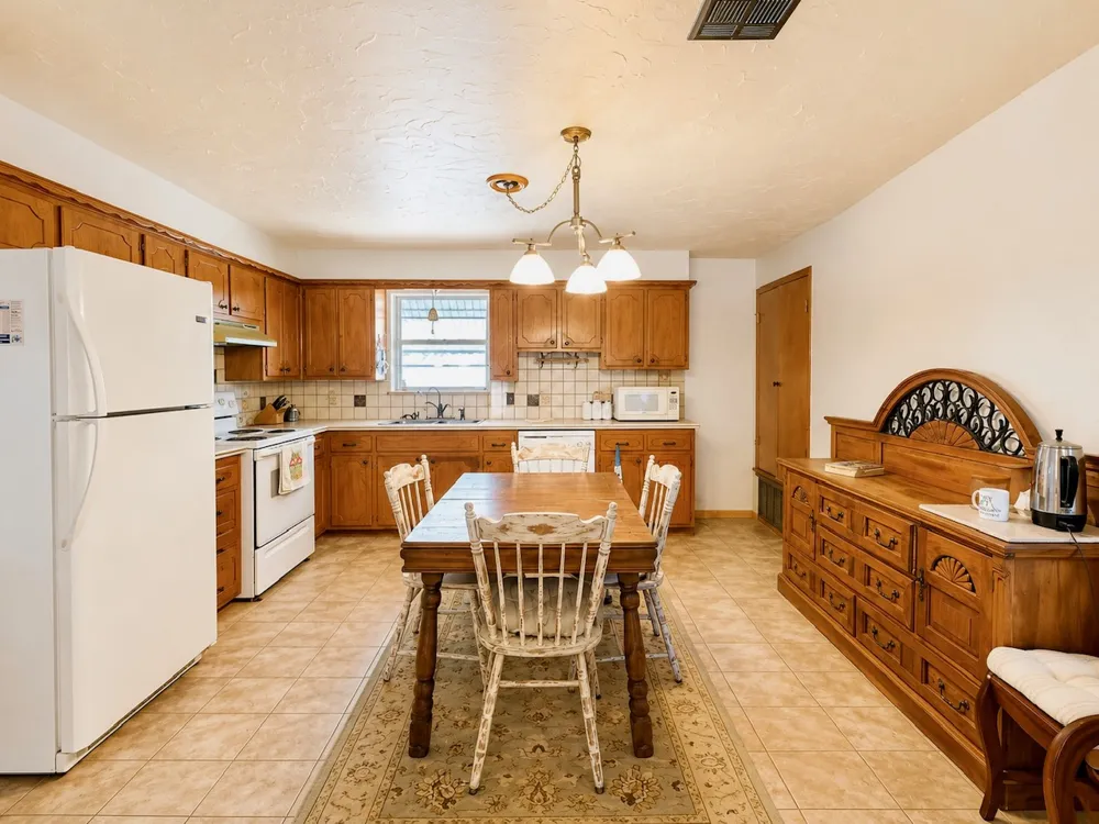 3120 Kelly Road Kingston, OK 73439