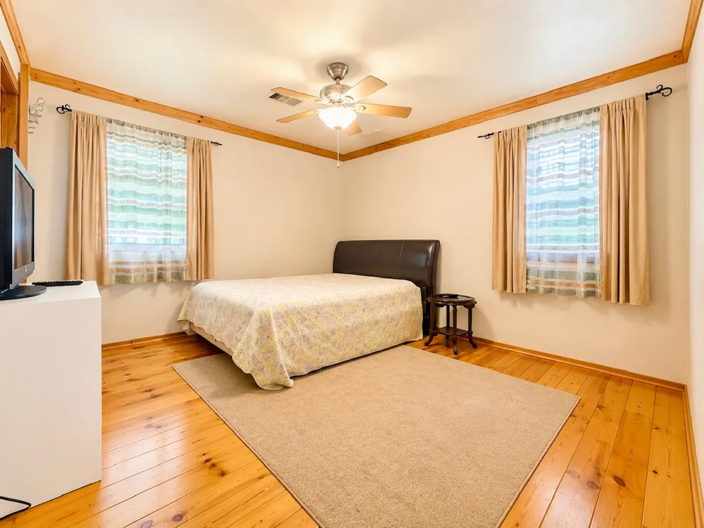 3120 Kelly Road Kingston, OK 73439