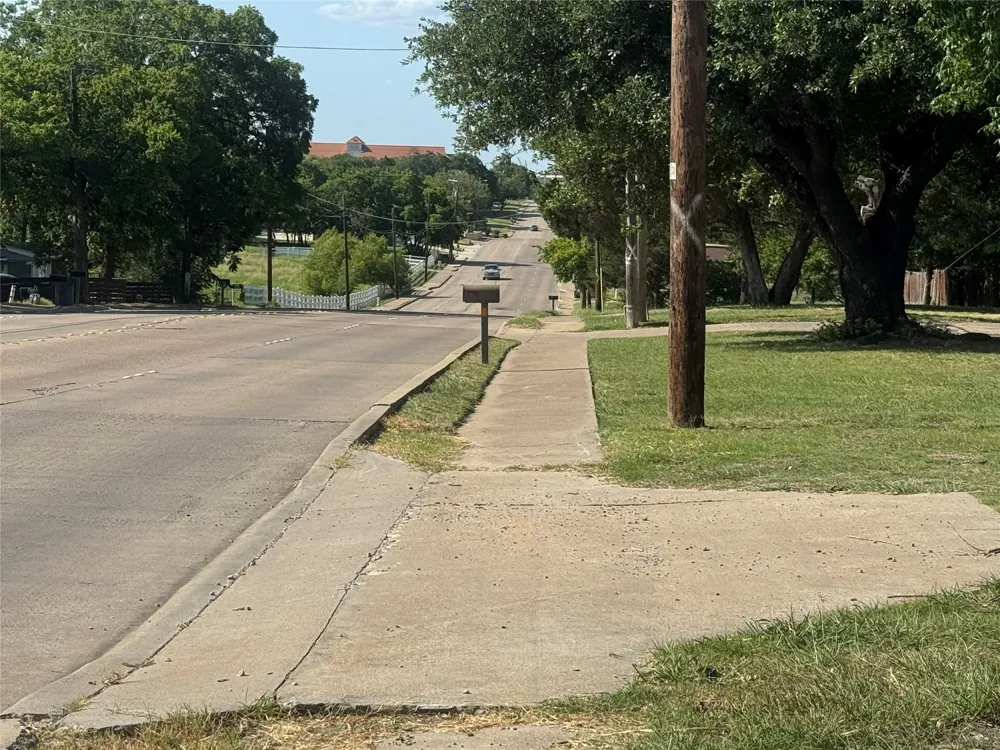 1160 Rodeo Center Boulevard Mesquite, TX 75149