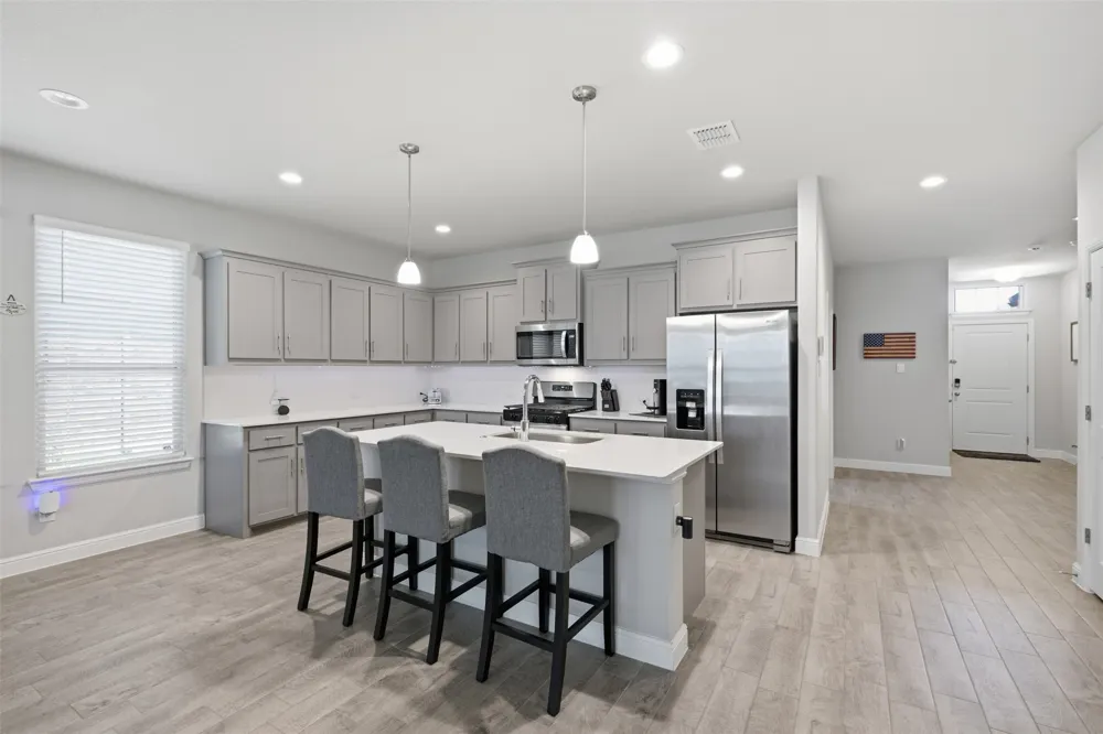 5213 Crystal Lake Avenue Krum, TX 76249