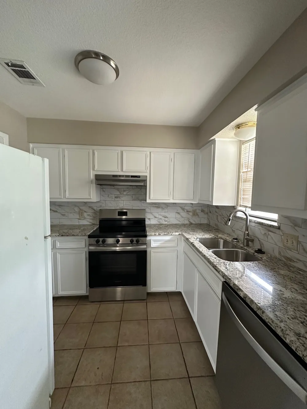 1144 Suburban Street #1146 Cedar Hill, TX 75104