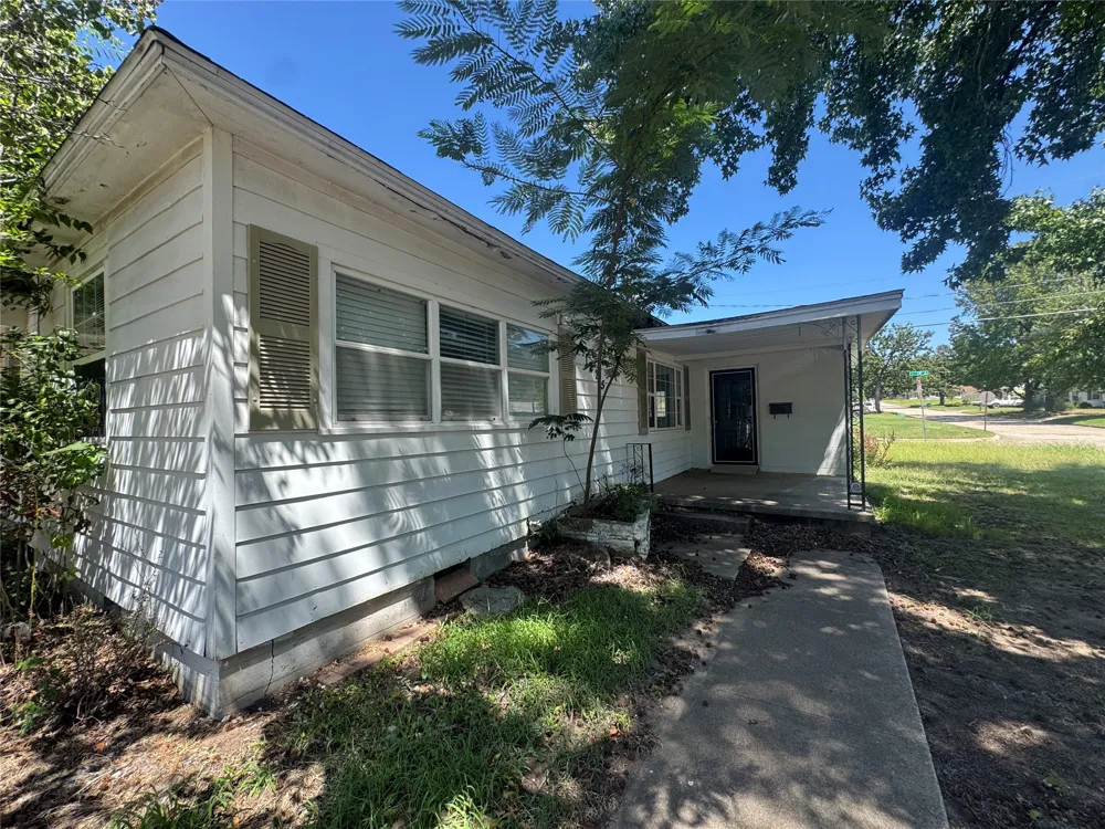 1225 E Seminole Avenue McAlester, OK 74501