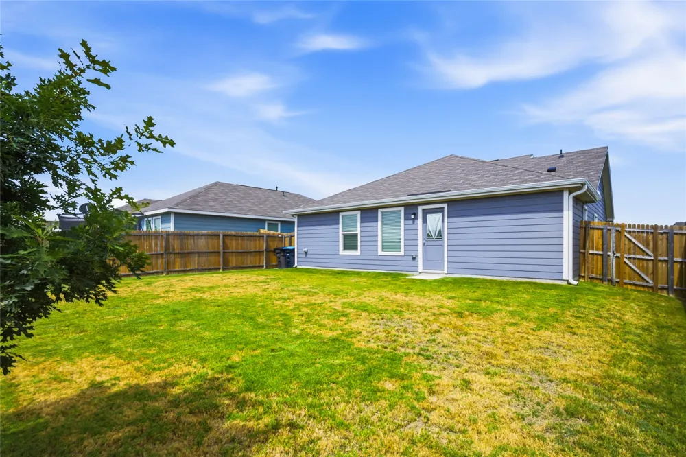 9609 Lightfoot Road Fort Worth, TX 76179