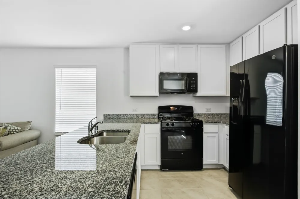 9609 Lightfoot Road Fort Worth, TX 76179