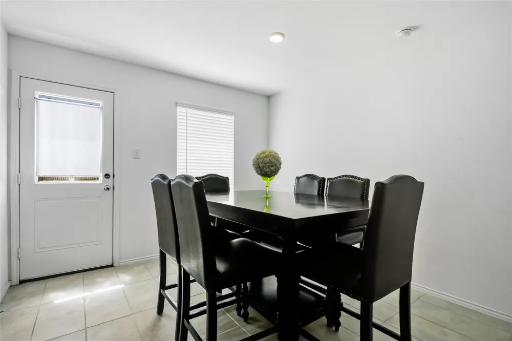 9609 Lightfoot Road Fort Worth, TX 76179