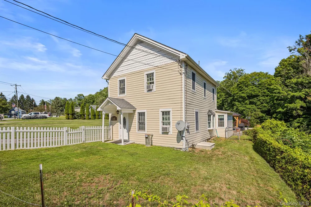 39 Main Street Poughquag, NY 12570