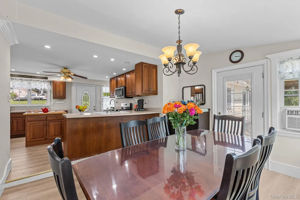 39 Main Street Poughquag, NY 12570