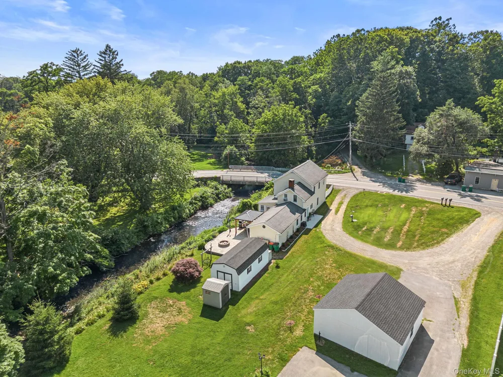 39 Main Street Poughquag, NY 12570