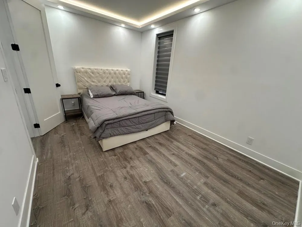 83-52 Talbot Street #2G Kew Gardens, NY 11415