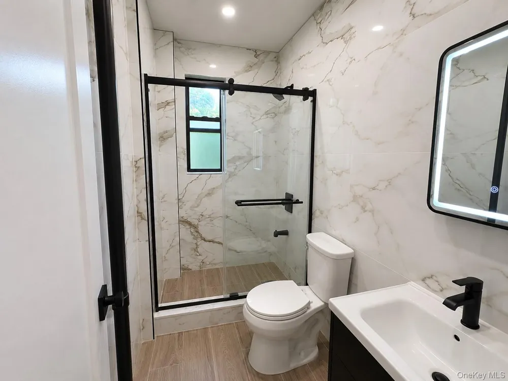 83-52 Talbot Street #2G Kew Gardens, NY 11415