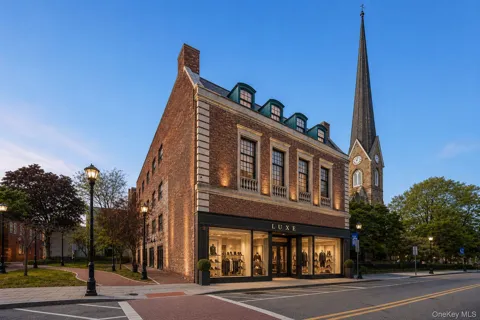 48 North Street #403
