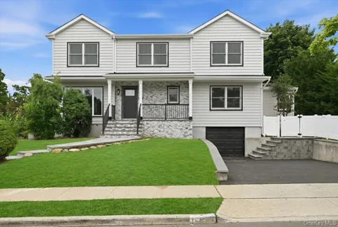 616 Harless Place