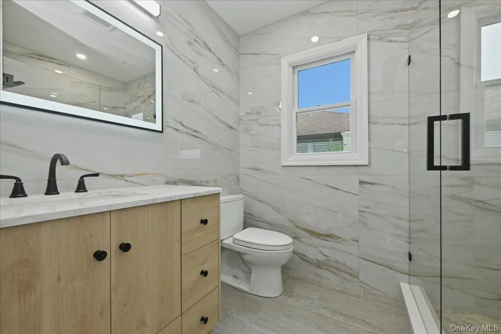 616 Harless Place West Hempstead, NY 11552