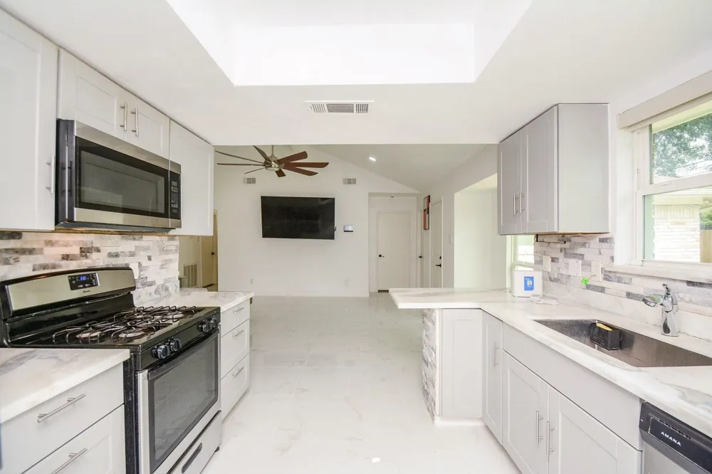 11510 Leader Street Houston, TX 77072