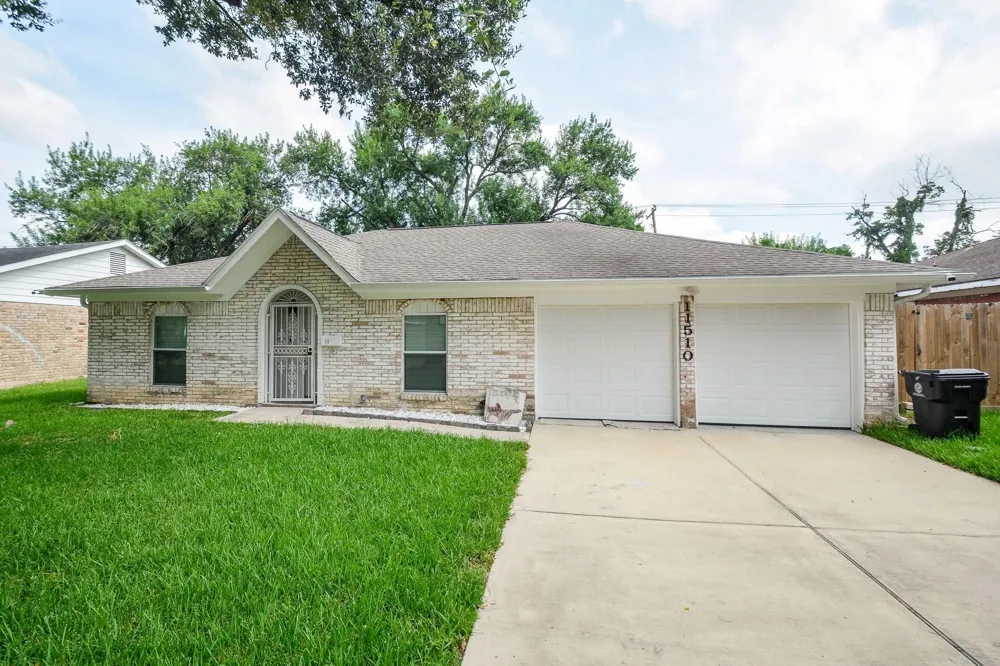 11510 Leader Street Houston, TX 77072