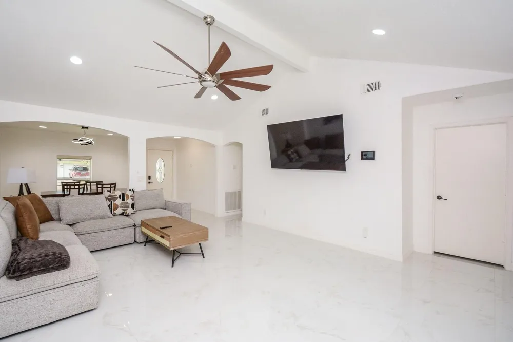 11510 Leader Street Houston, TX 77072