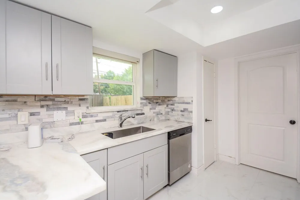 11510 Leader Street Houston, TX 77072