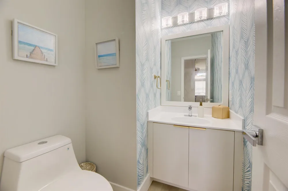 1635 Blue Jay Circle Weston, FL 33327
