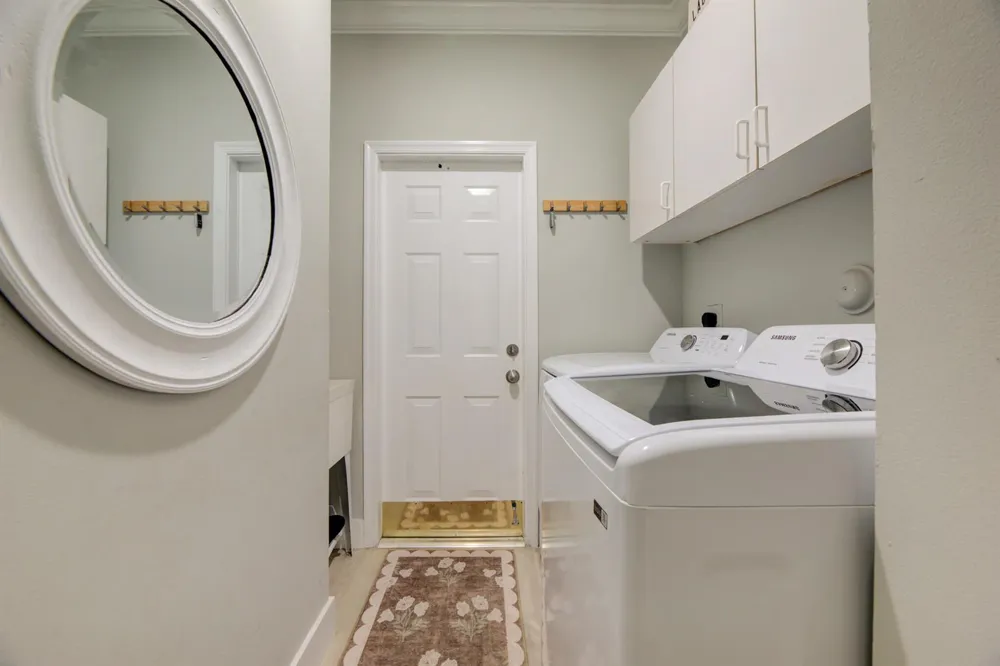 1635 Blue Jay Circle Weston, FL 33327