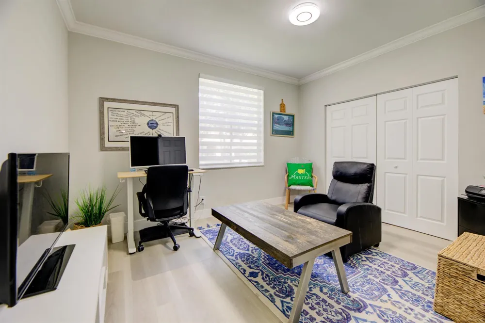 1635 Blue Jay Circle Weston, FL 33327