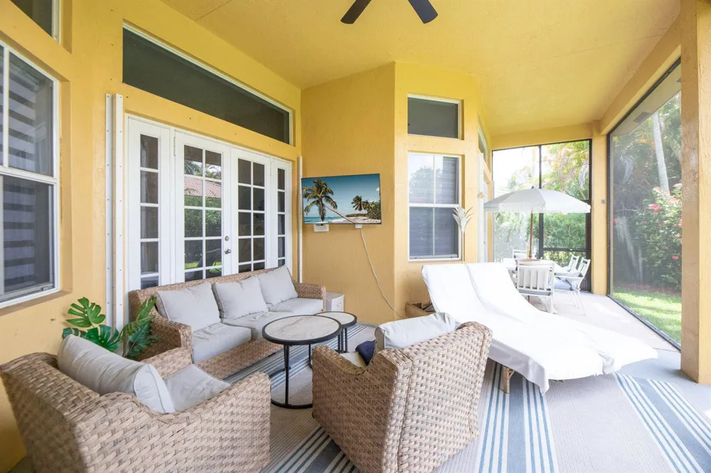 1635 Blue Jay Circle Weston, FL 33327