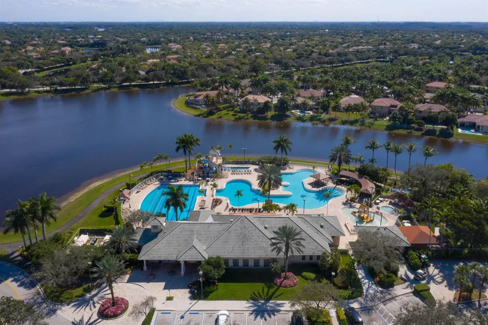 1635 Blue Jay Circle Weston, FL 33327