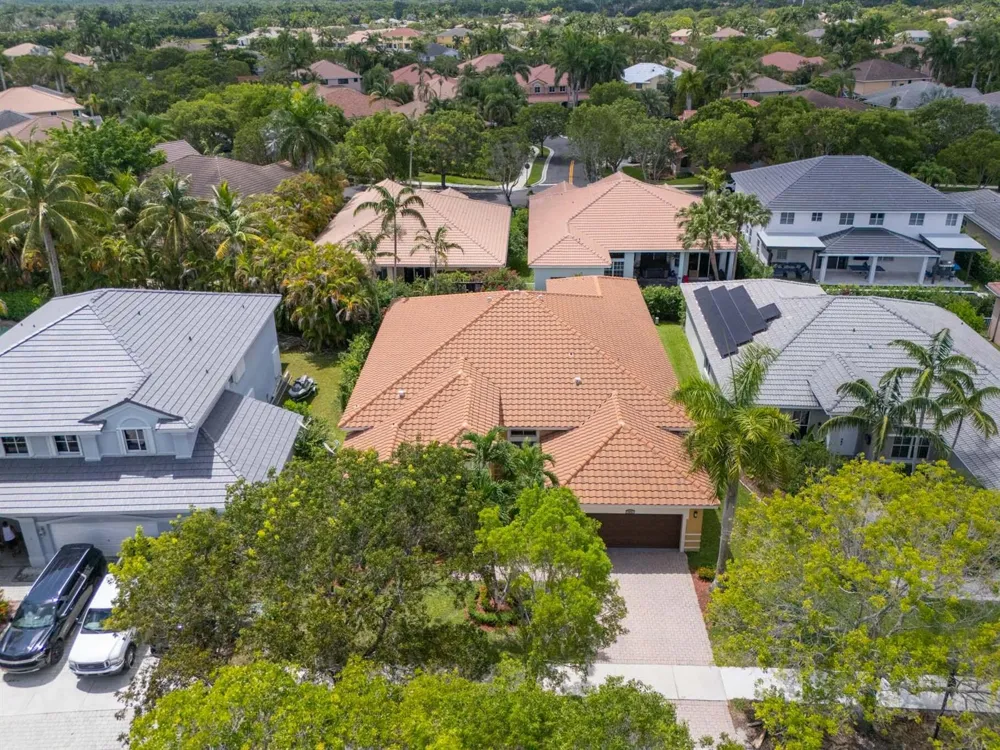 1635 Blue Jay Circle Weston, FL 33327