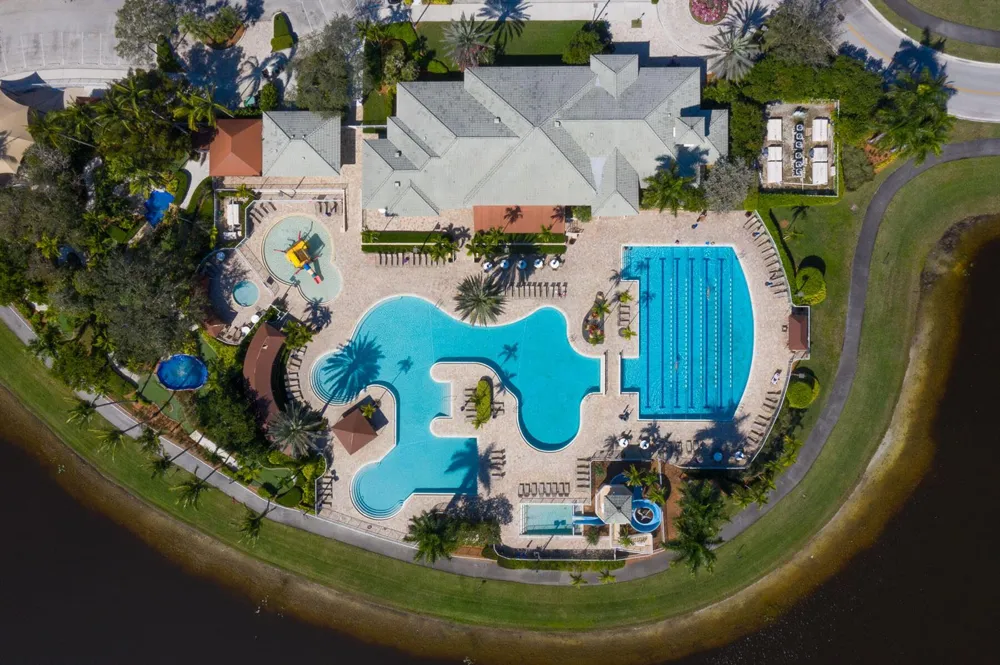 1635 Blue Jay Circle Weston, FL 33327