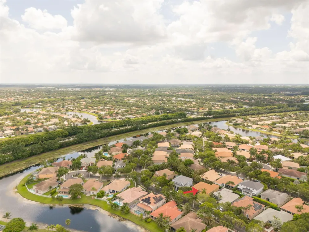 1635 Blue Jay Circle Weston, FL 33327