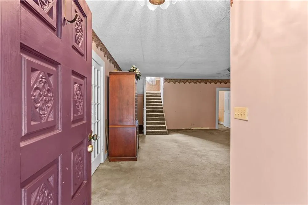 51 Cedar Street Menlo, GA 30731