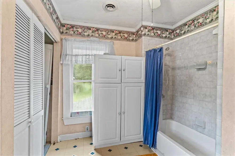 51 Cedar Street Menlo, GA 30731