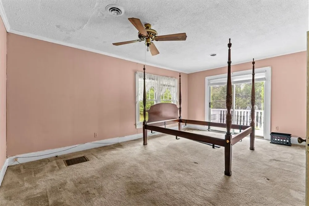 51 Cedar Street Menlo, GA 30731