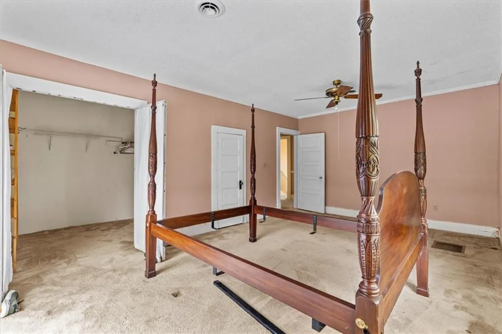 51 Cedar Street Menlo, GA 30731