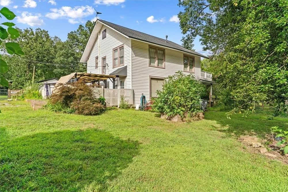 51 Cedar Street Menlo, GA 30731